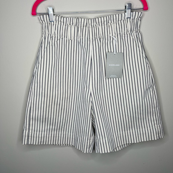 NWT EVERLANE Paperbag Elastic Waist Shorts Navy Striped, M - Picture 2 of 9